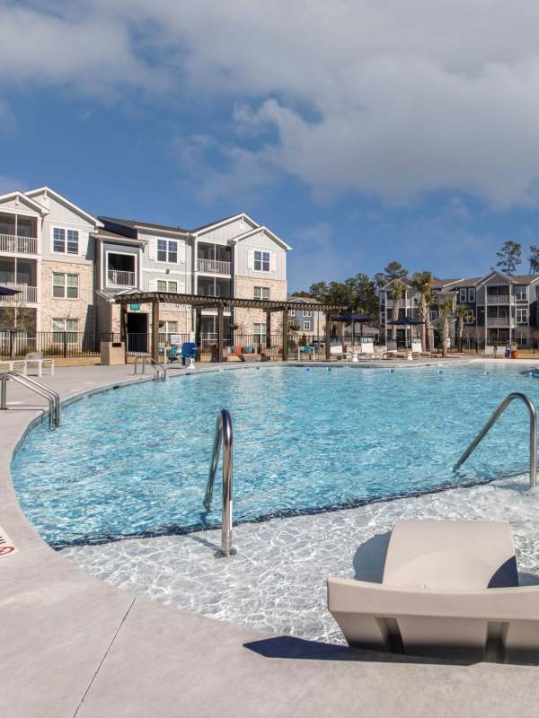 View amenities at South City Apartments in Summerville, South Carolina