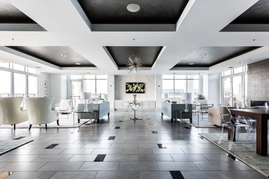 Spacious clubhouse at The Heights at Park Lane's sky lounge in Dallas, Texas