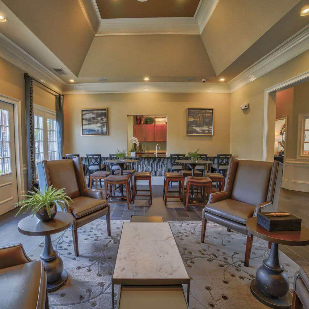 Community dinning area at Avonlea Highlands in Cartersville, Georgia