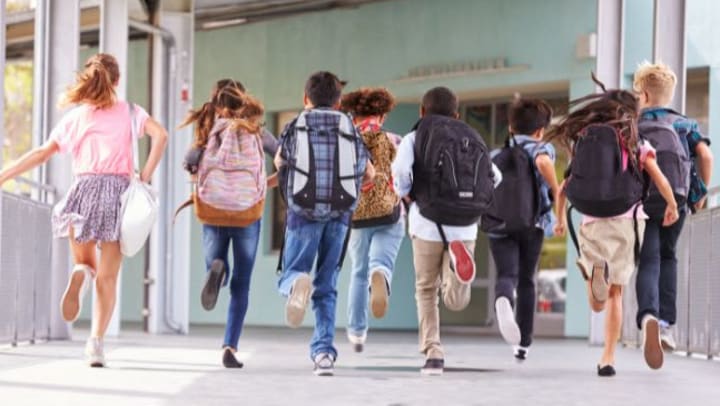 How Self Storage Can Keep Your Back to School Experience Organized