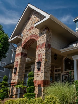 Exterior at Fountain Lake in Edmond, Oklahoma