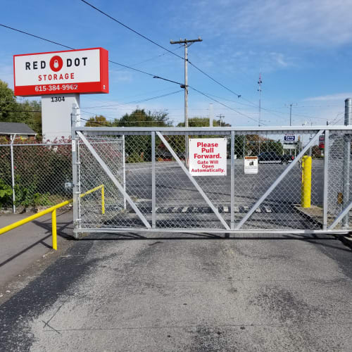 Electronic gate at the entrance to Red Dot Storage in Springfield, Tennessee