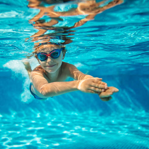 View amenities at Orange Wood Court in Sherman Oaks, California