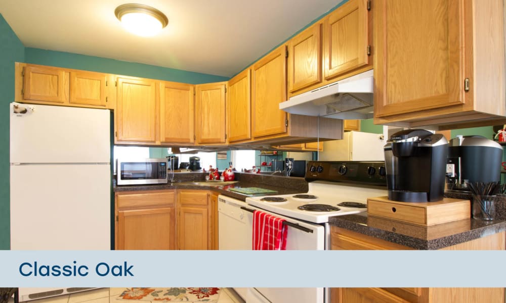 Classic oak kitchen  at Imperial Gardens Apartment Homes in Middletown, New York
