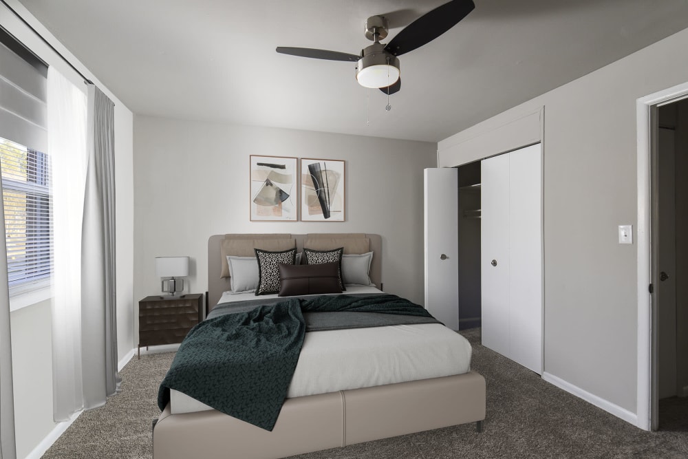 bedroom at Mariner's Pointe, Joppatowne, Maryland