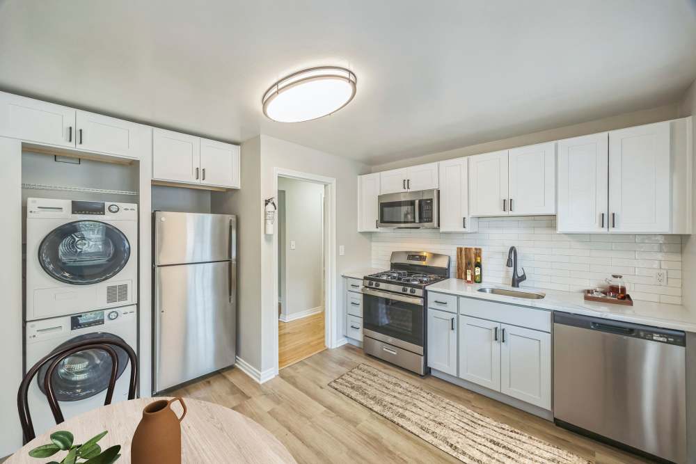 Clean and modern styled Kitchen Eagle Rock Apartments at Maplewood in Maplewood, New Jersey