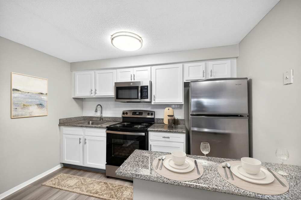 Eagle Rock Apartments at Nashua offers a State-of-the-art Kitchen in Nashua, New Hampshire