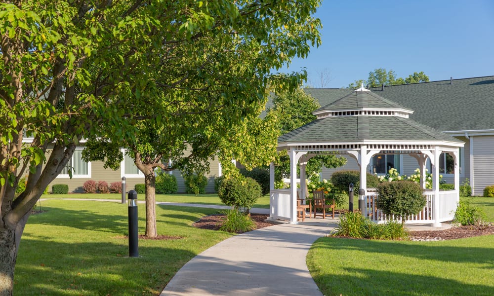 A memory care outdoor space at Touchmark on West Prospect in Appleton, Wisconsin