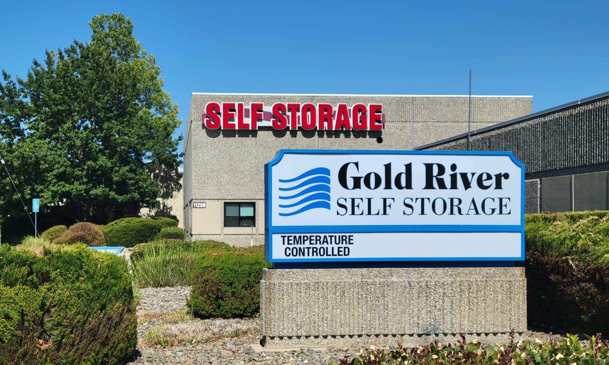 Gold River Self Storage in Gold River, California