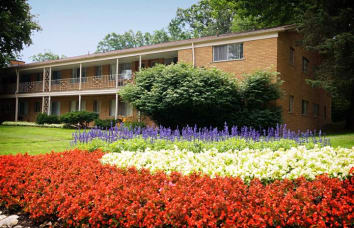 Packard Ann Arbor Mi Apartments For Rent Ponds At Georgetown