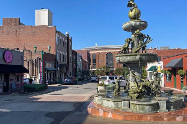 Clarksville TN downtown