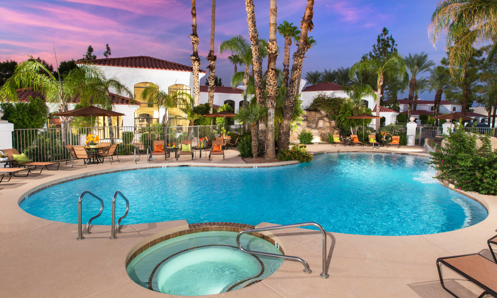 Apartments at San Antigua in McCormick Ranch in Scottsdale, Arizona 