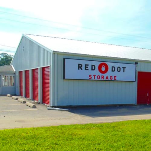 Building with storage units at Red Dot Storage in Collinsville, Illinois