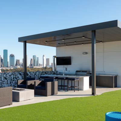 Rooftop deck at Bellrock Summer Street in Houston, Texas