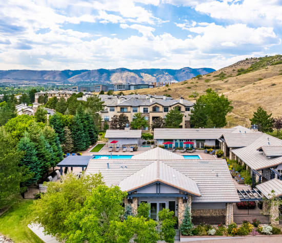 Montrachet Apartment Homes in Lakewood, Colorado