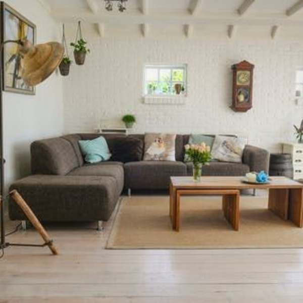 View gallery at Sherman Park in Reseda, California