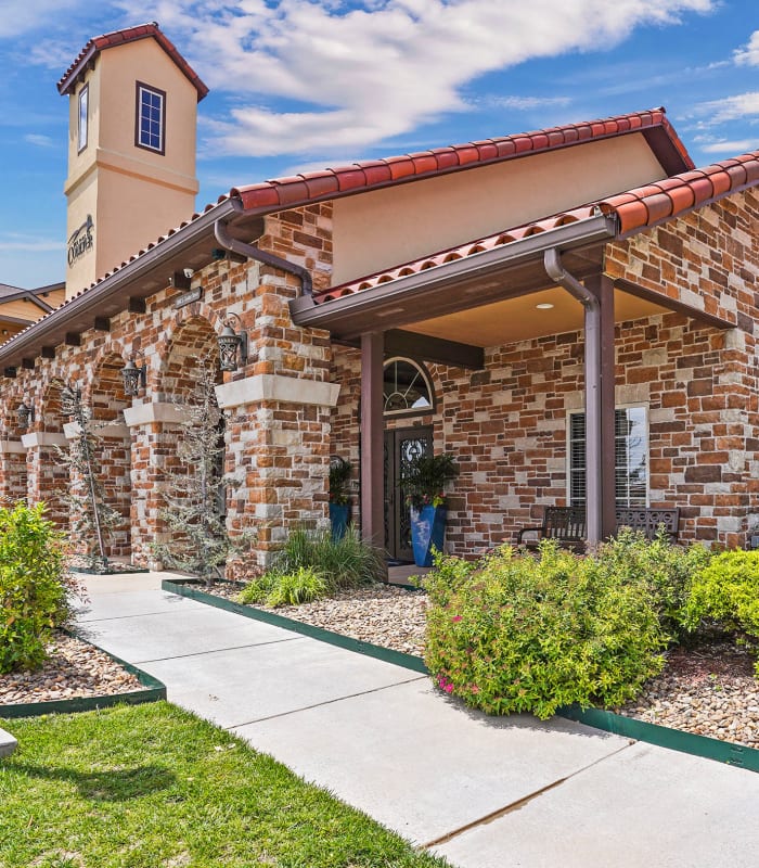 Exterior of Park at Coulter in Amarillo, Texas