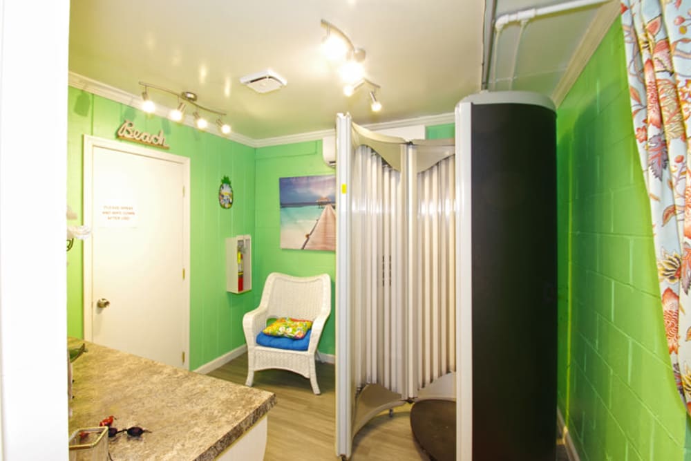 Tanning booth at Old Mill Townhomes in Lynchburg, Virginia