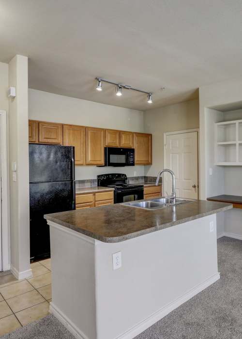 View photo gallery at Park Avenue at Boulder Creek in Houston, Texas