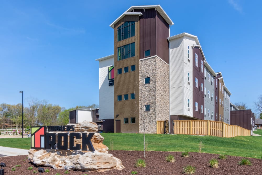 Apartment buildings at Turners Rock in Springfield, Missouri. 