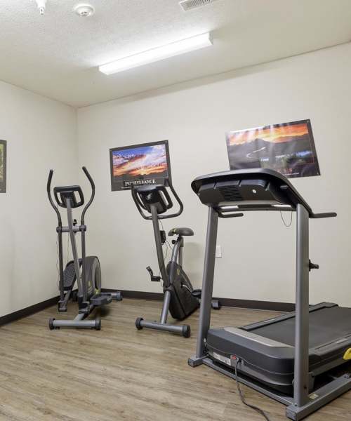 A well-equipped fitness center at Norwood Greene Senior Living in Marietta, Ohio