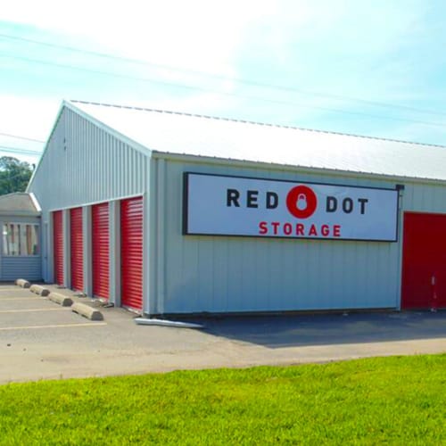 Building of outdoor storage units at Red Dot Storage in Sellersburg, Indiana