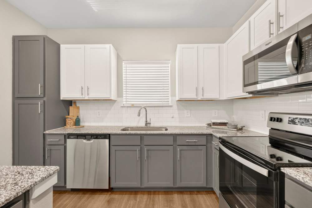 Large kitchen at The Springs at Georgetown in Georgetown, Texas