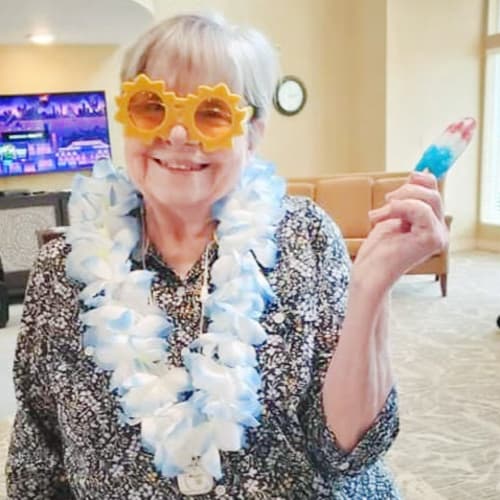 A resident at The Oxford Grand Assisted Living & Memory Care in Kansas City, Missouri