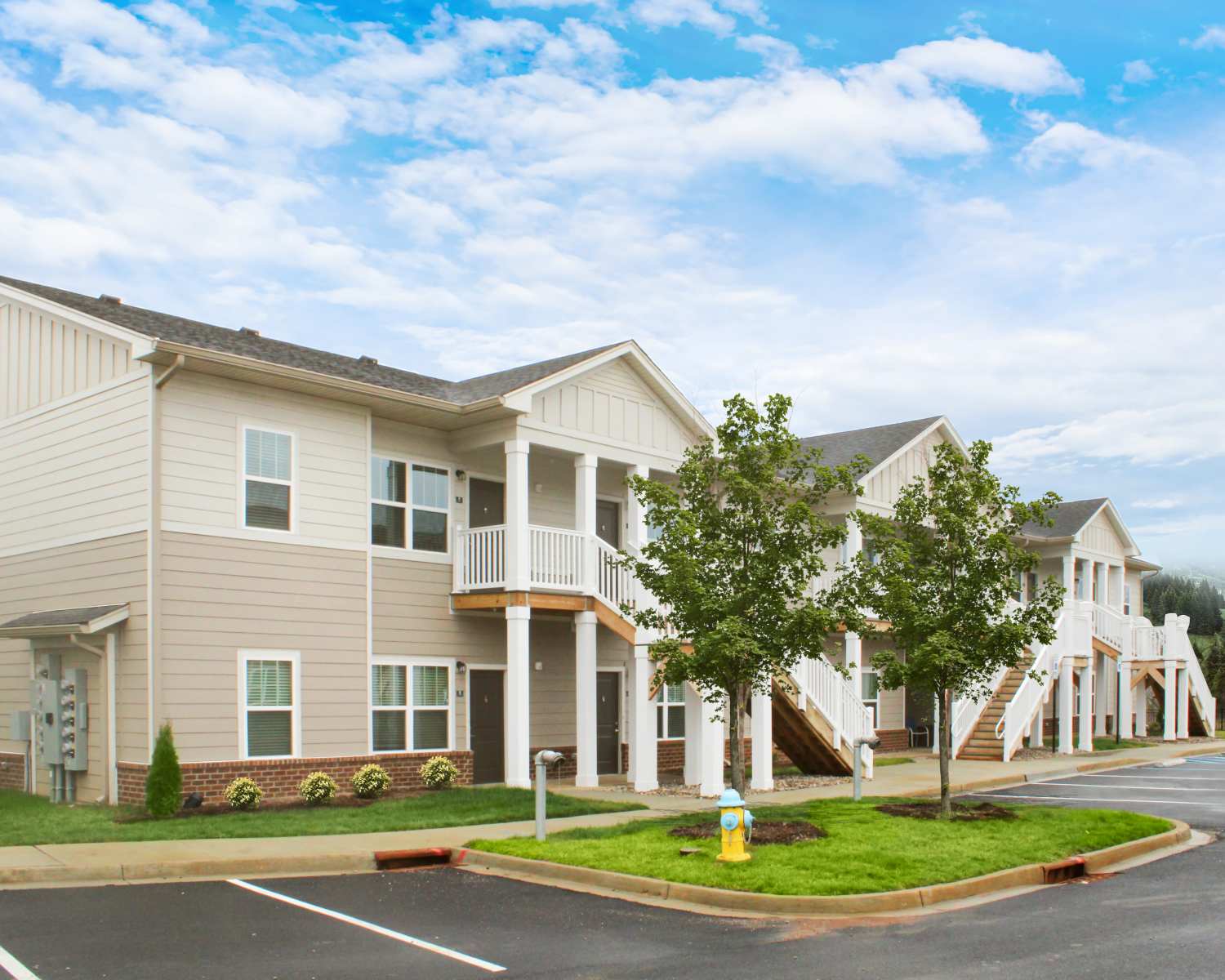 Apartments at Overlook at Elkhorn Creek in Georgetown, Kentucky