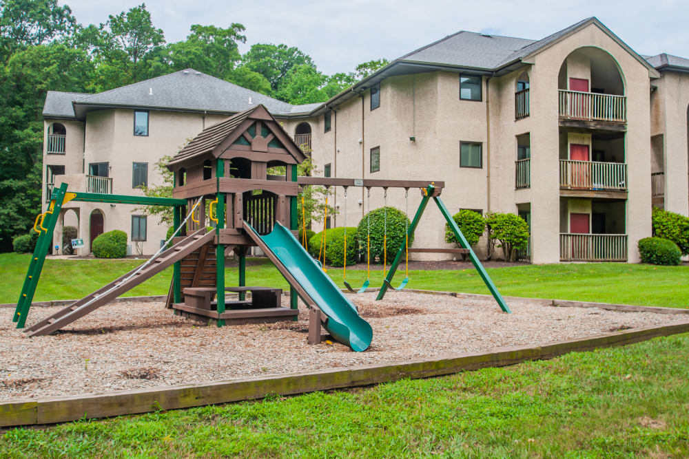 Kids Have Fun At Appleby Apartments in New Castle, Delaware