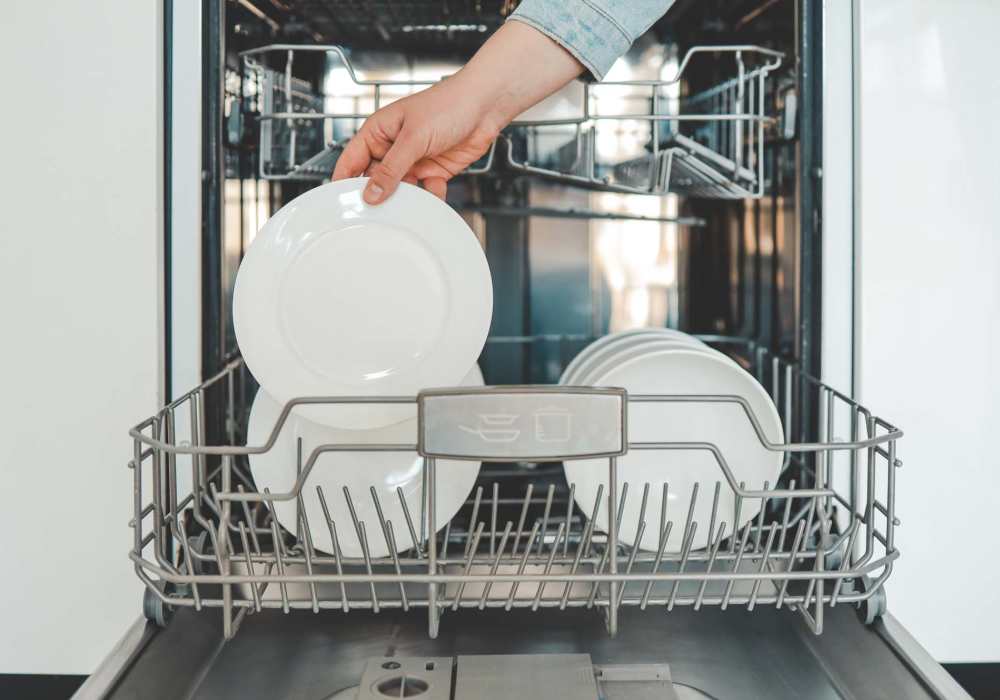 Dishwasher at Meribel in Weaverville, North Carolina