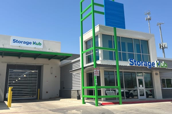 Storage Hub near IH-35 and Southcross