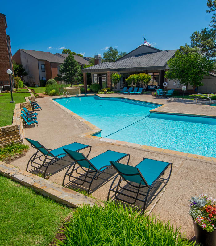Pool at Hunter's Ridge in Oklahoma City, Oklahoma