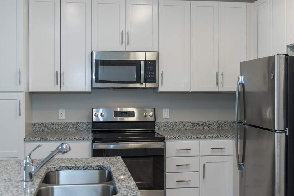 Fully equipped kitchen area at Palmer's Creek, Fredericksburg, Virginia