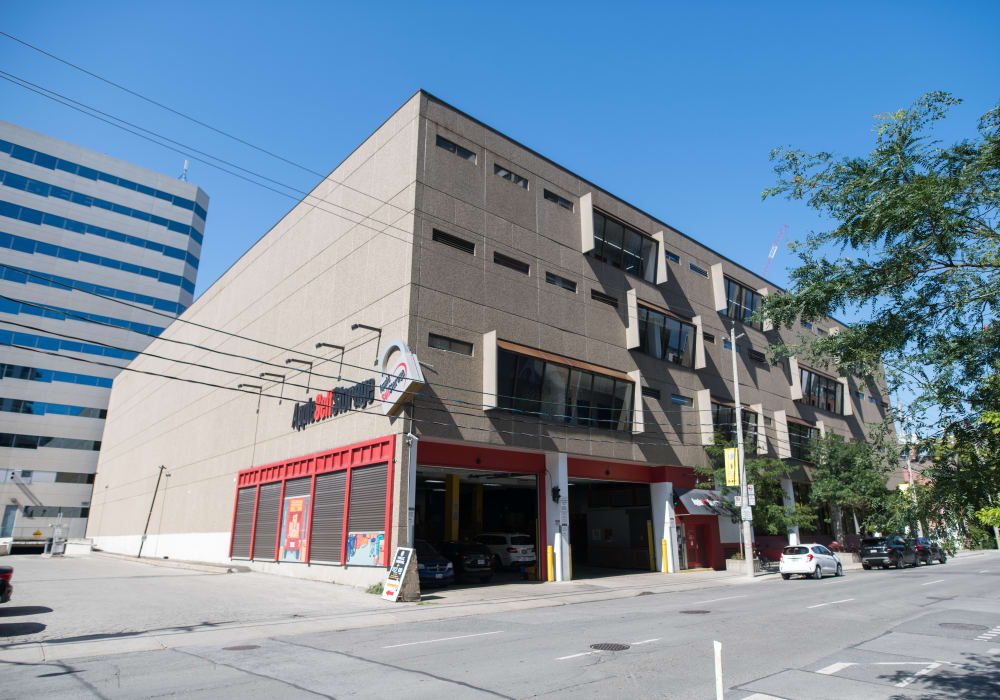 Self Storage Units Apple Self Storage Toronto Downtown Ontario