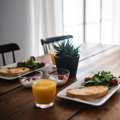 View our dining menu at Leisure Manor Apartments in Sacramento, California