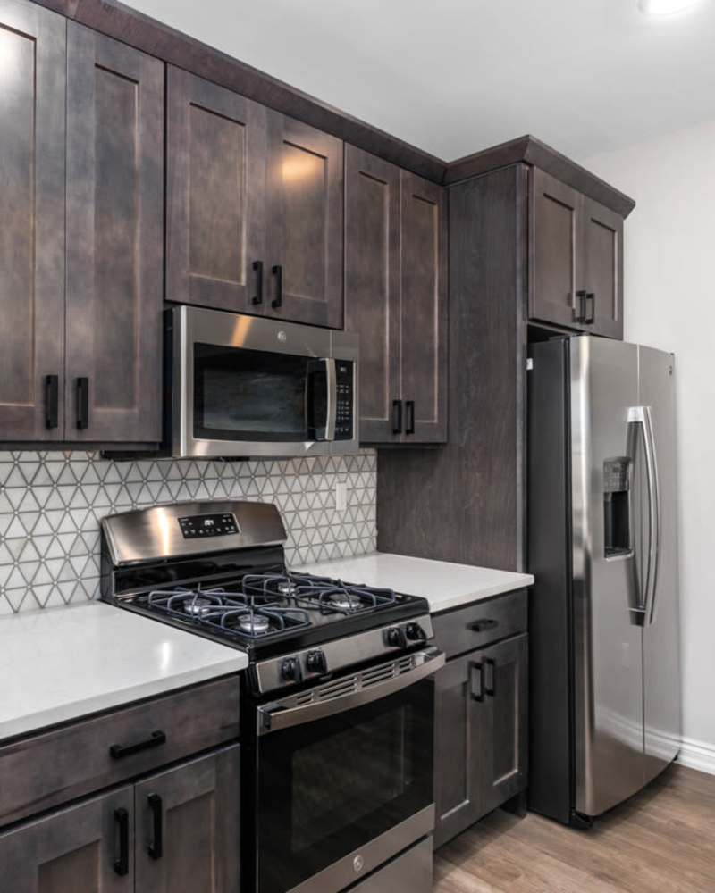 Kitchen at Encore at West Valley in White Lake, Michigan