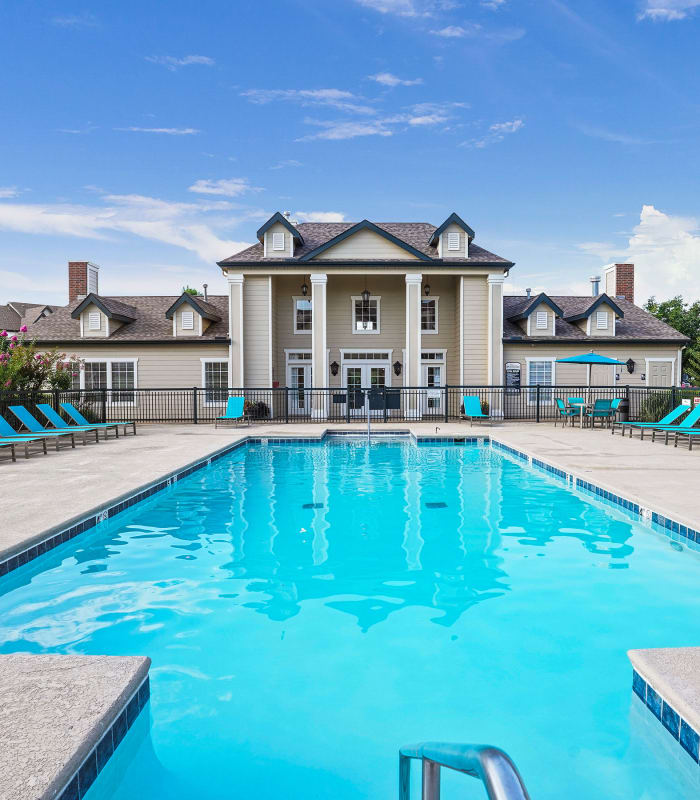 Large swimming pool at Villas at Stonebridge in Edmond, Oklahoma