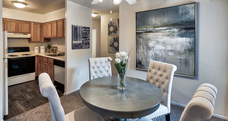Dining room at Parkway Apartments