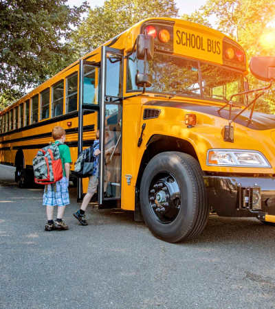 Schools near Sierra Del Oro Apartments in Corona, California