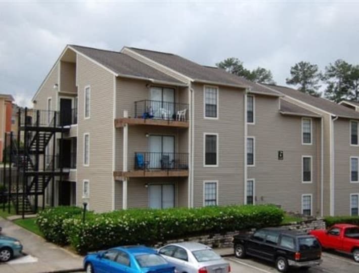 Exterior of Cornerstone Apartments in Huntsville, Texas