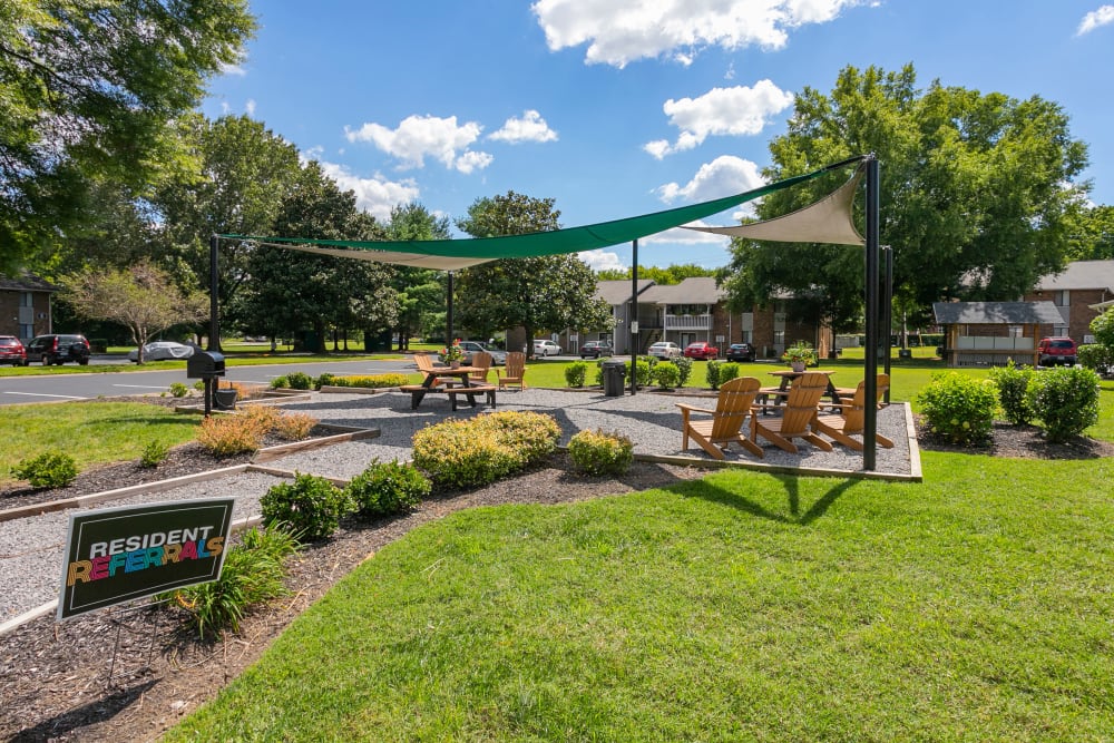 Gorgeous outdoor seating area at Magnolia Place Apartments in Franklin, Tennessee