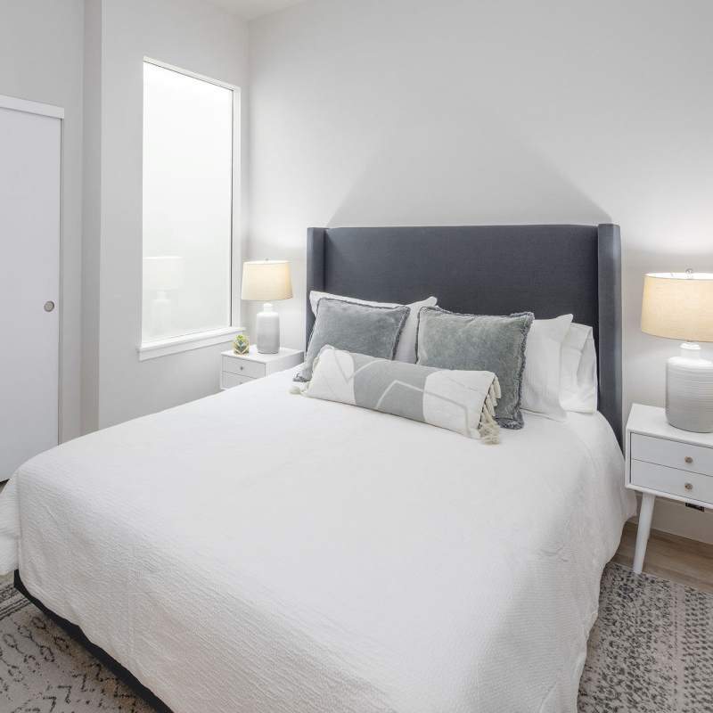 A furnished apartment bedroom at Copper Mountain in Richland, Washington
