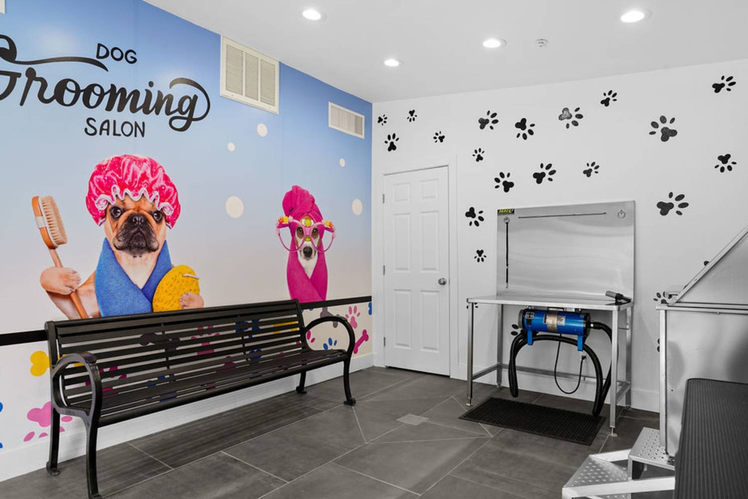 Pet Wash at Cabrillo Apartments in Scottsdale, Arizona
