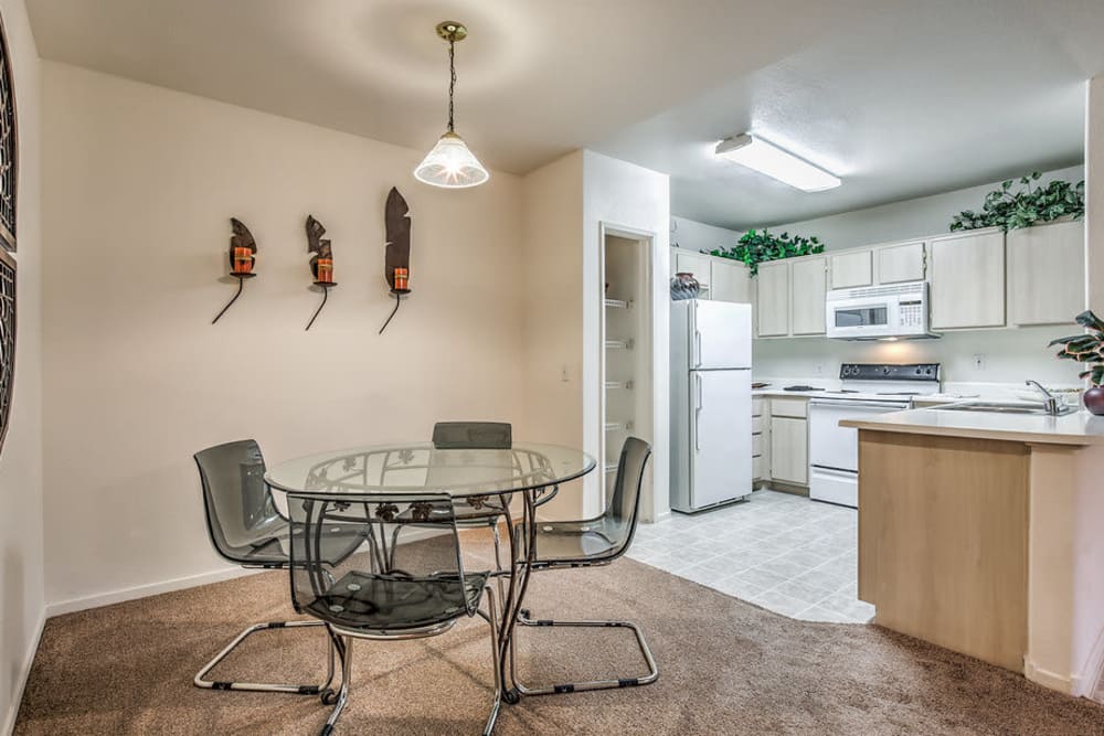 Apartment features at Avion at Sunrise Mountain