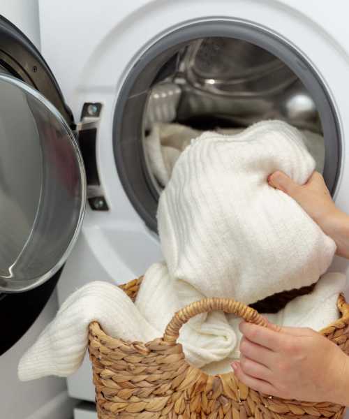 In-home washer and dryer facility at Doria Apartments and Townhomes in Virginia Beach, Virginia
