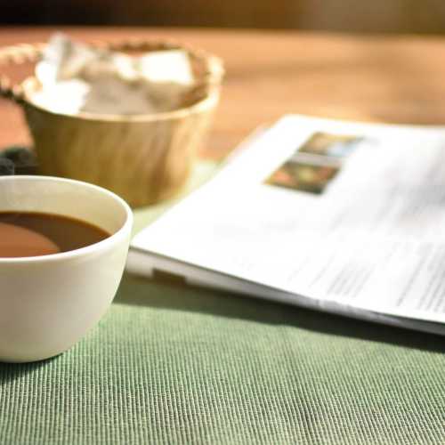 Apartment with cafes nearby at Quail Run in Middleton, Wisconsin