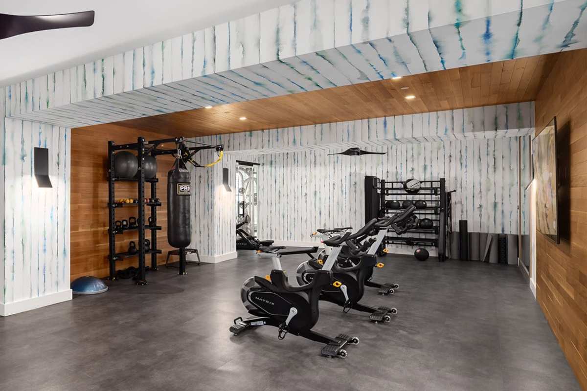 Fitness center at Novel Midtown in Atlanta, Georgia