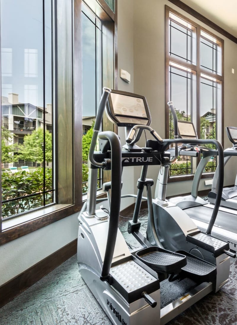 View our amenities at Marquis on Lakeline in Cedar Park, Texas