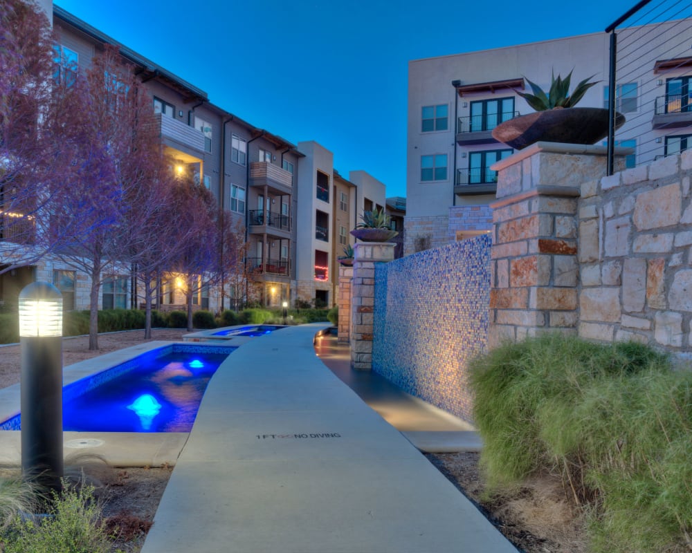 Axis at The Rim Forest Crest San Antonio Apartments